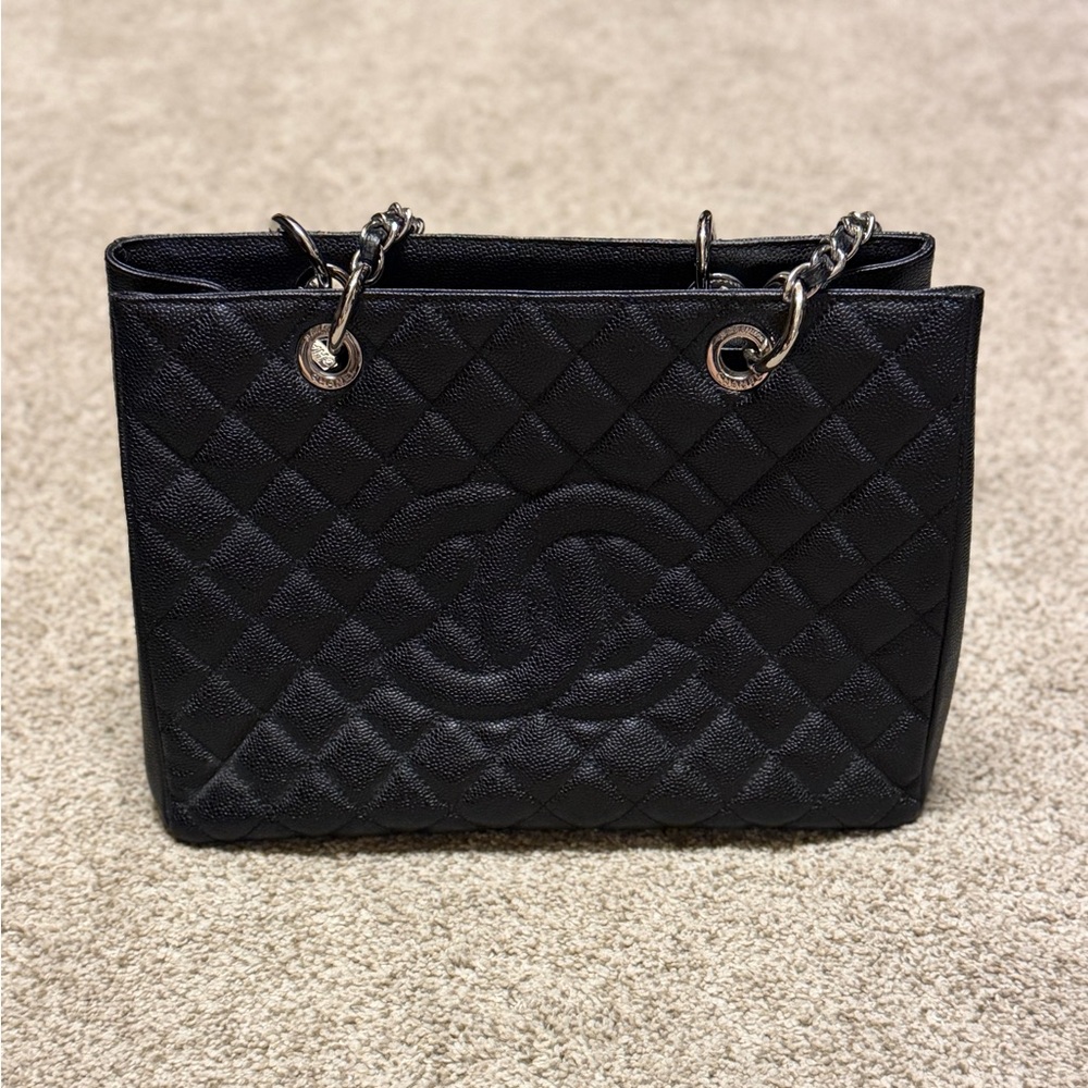 chanel grand caviar shopper